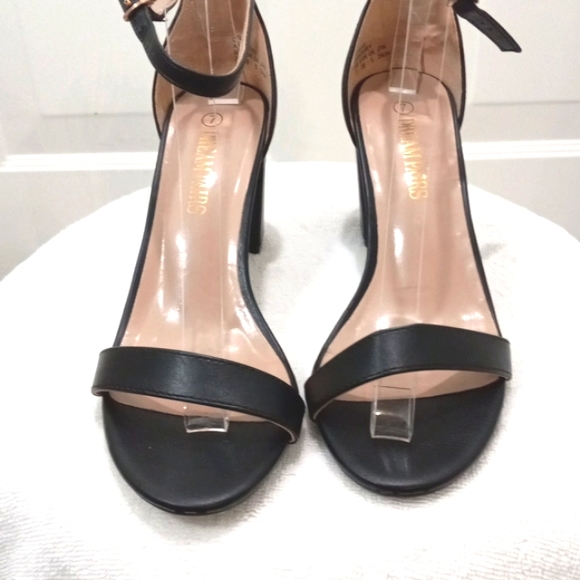 Dream Pairs Chunky heal,Ankle Strap, Open Toe Sandals 3" heel, Sz 7 - Picture 2 of 8